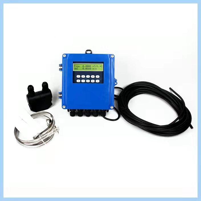 Clamp-on ultrasonic flowmeter