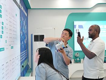 Ethiopian Clients Visit Shengda for LoRaWAN Smart Water Meter Project